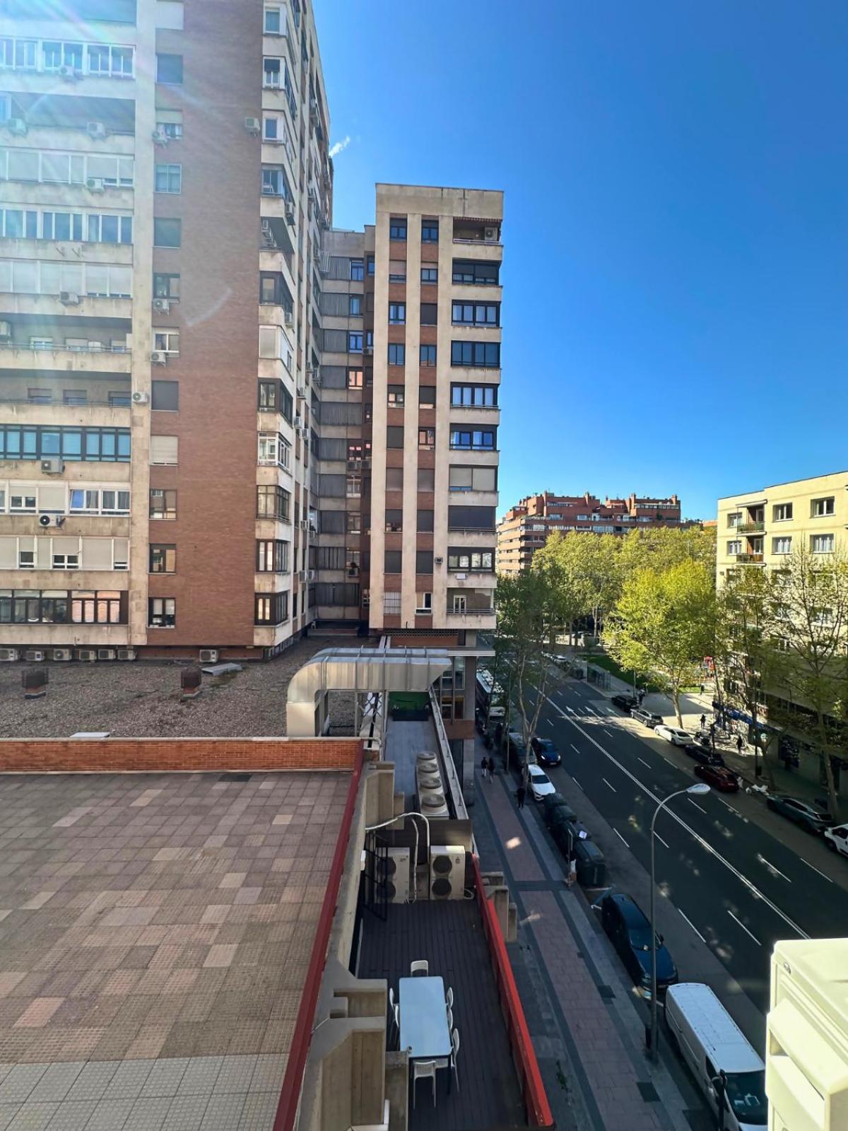 شقة Apartamento Acogedor Al Lado Del Estadio Bernabeu مدريد المظهر الخارجي الصورة